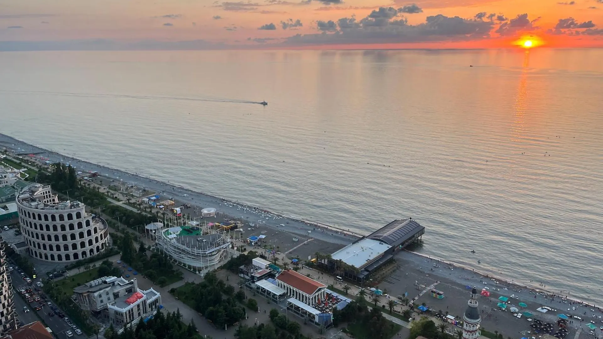 Aparthotel Orbi City Sun Tower 43 Floor Batumi