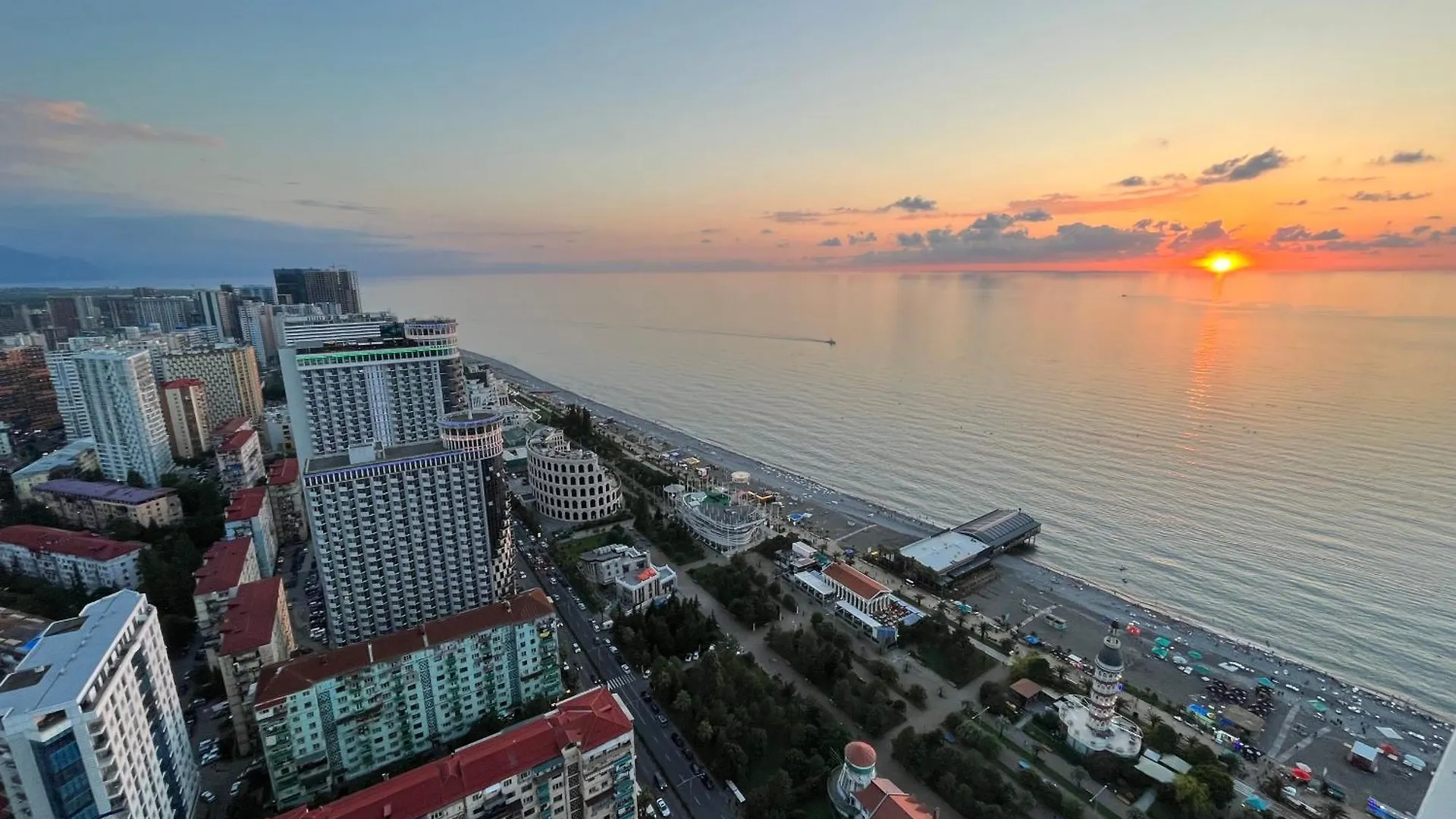 Aparthotel Orbi City Sun Tower 43 Floor Batumi